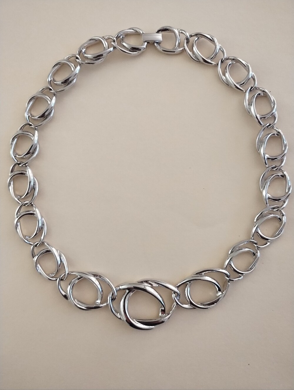 Vintage Silver Tone Love Knot Necklace - Costume Jewelry